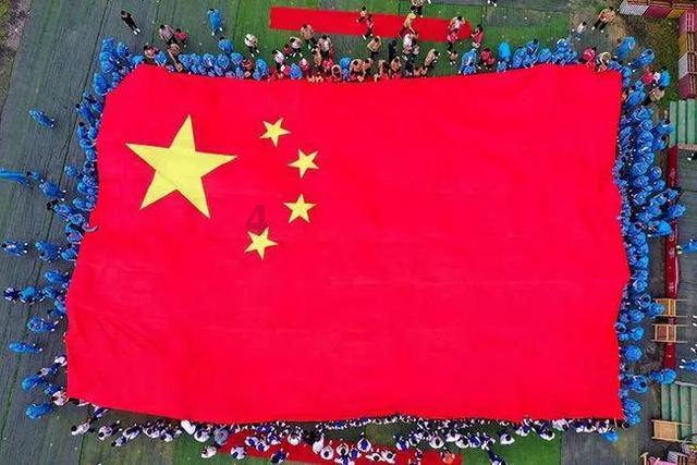 廊坊奶奶为孙女打造三轮车公主房，你的奶奶为你做过哪些暖心事？